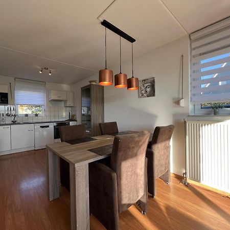 Aan De Kis Villa Stevensweert ภายนอก รูปภาพ