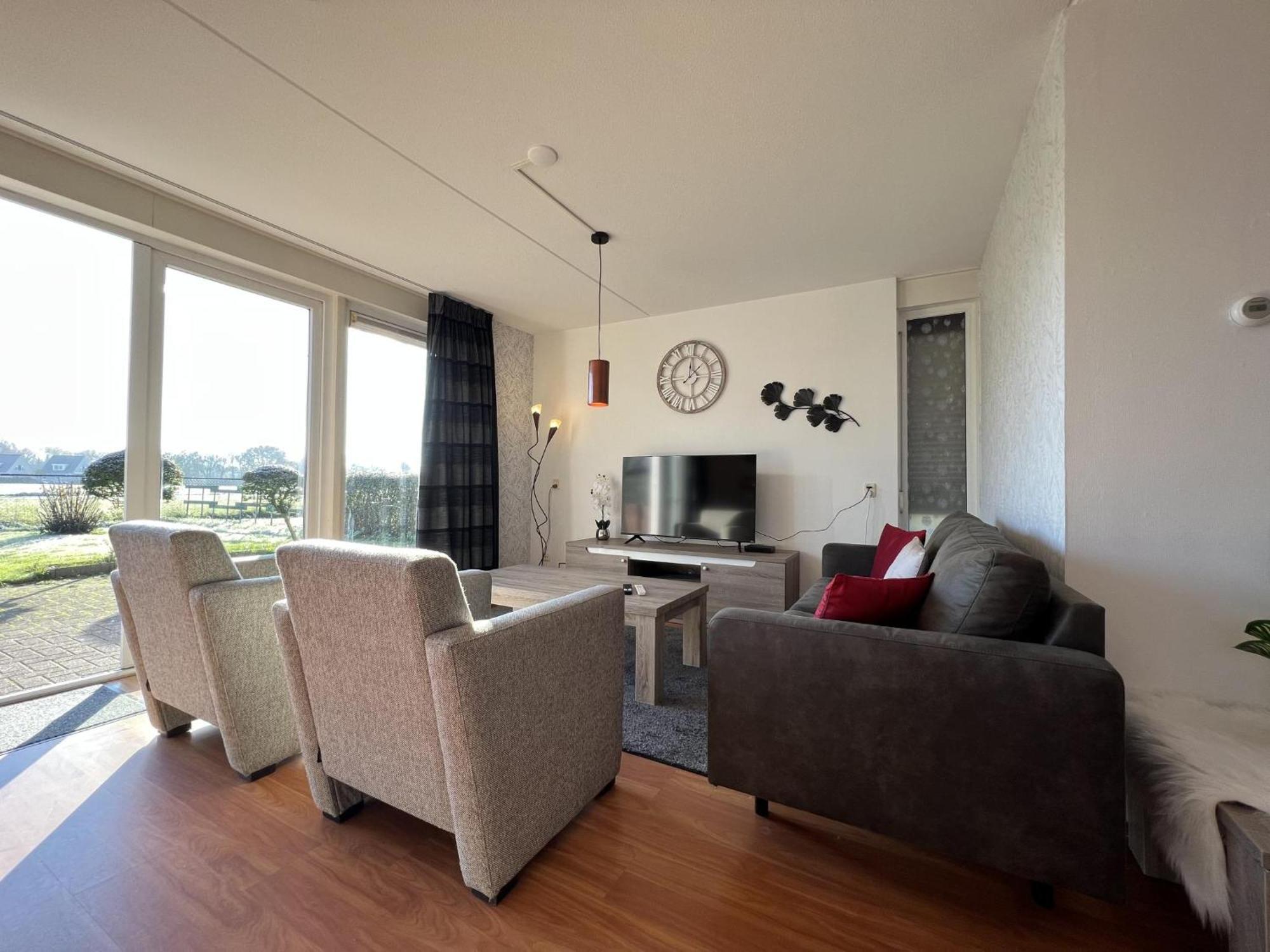 Aan De Kis Villa Stevensweert ภายนอก รูปภาพ